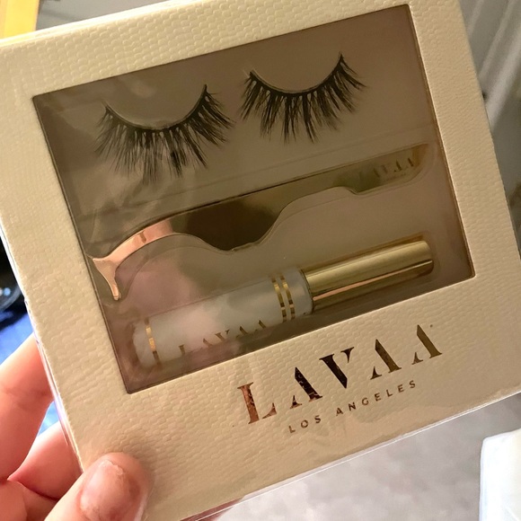 LAVAA BEAUTY Flirty Lash Set - Picture 9 of 9